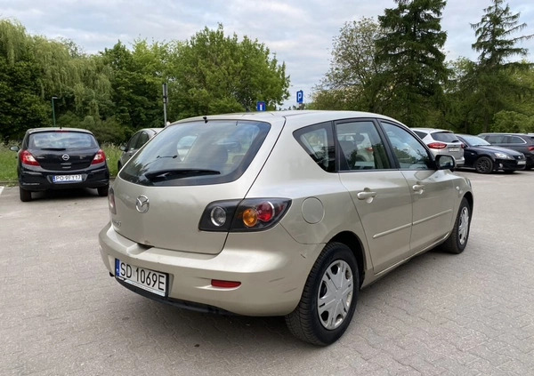 Mazda 3 cena 6499 przebieg: 191645, rok produkcji 2005 z Poznań małe 667